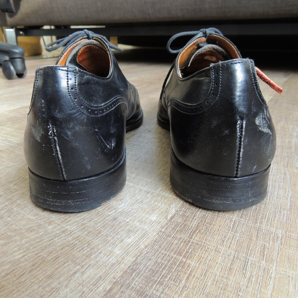 Loddington wingcap Brogue in black cap leather - Picture 2 of 8